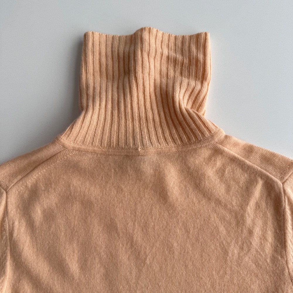 Lafayette 148 Blush Peach Cashmere‎ Fitted Turtleneck Sweater sz Small - Picture 3 of 8